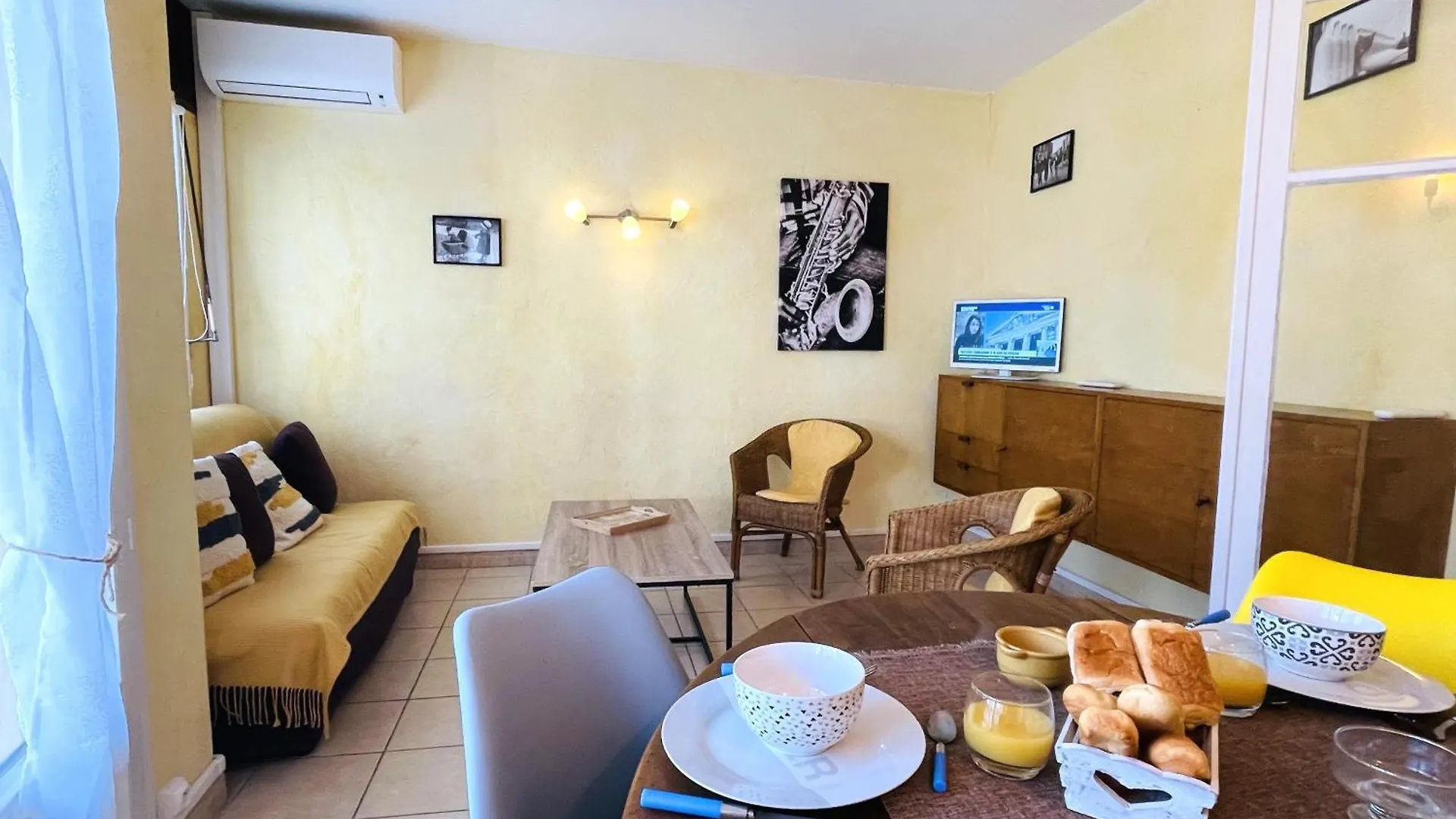 Appartement 2 Chambres A 100 M De La Plage Frejus France