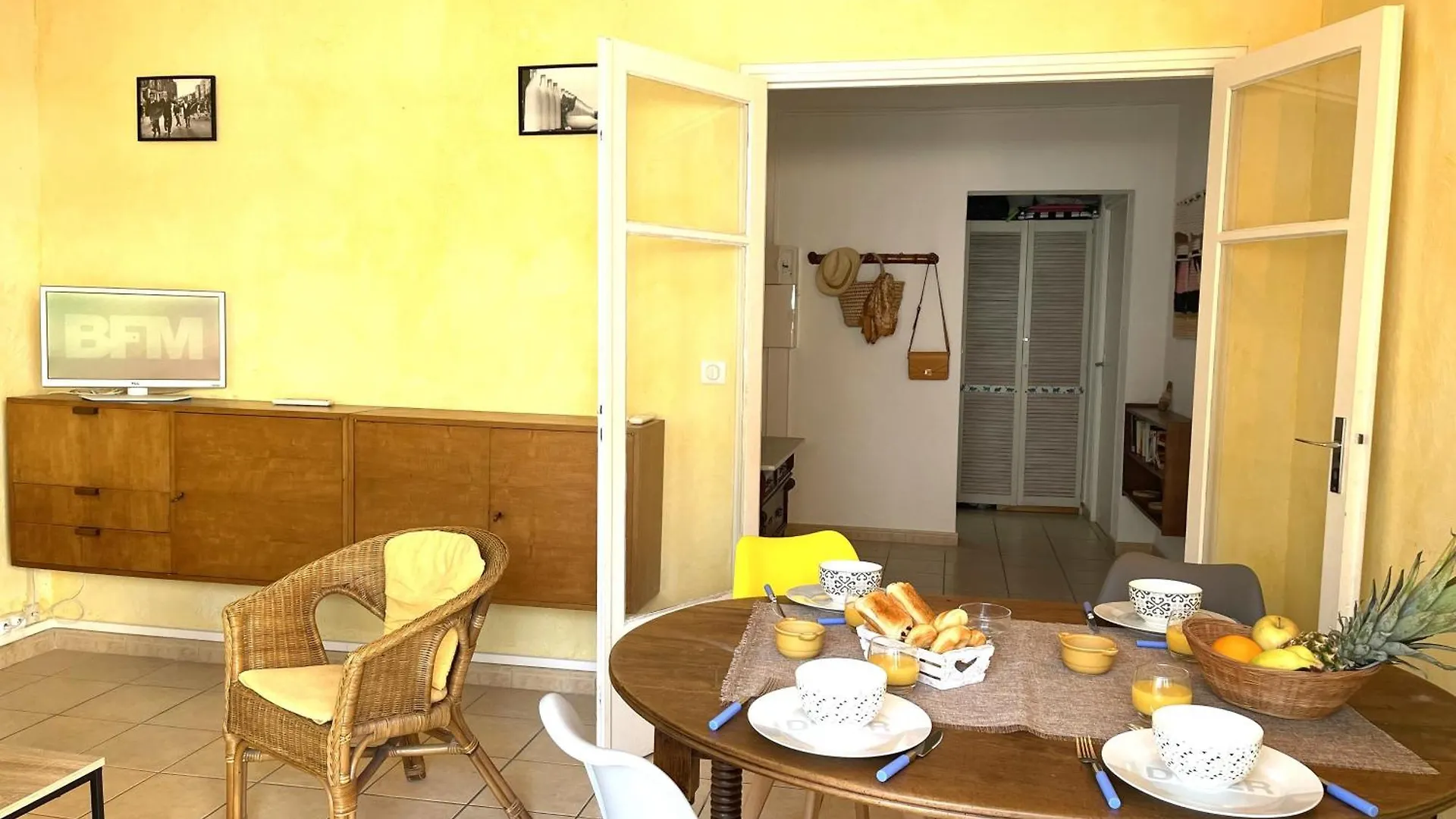 Appartement 2 Chambres A 100 M De La Plage Frejus 0*,  France